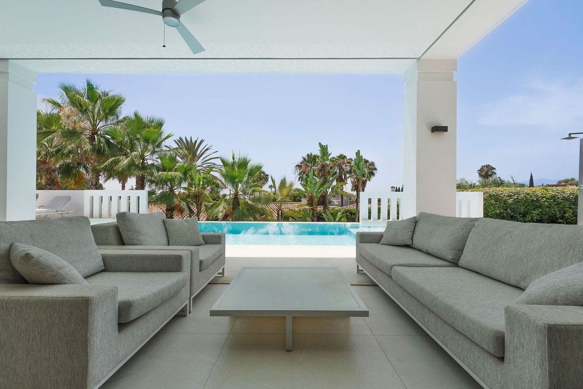 Villa for sale in Marbella