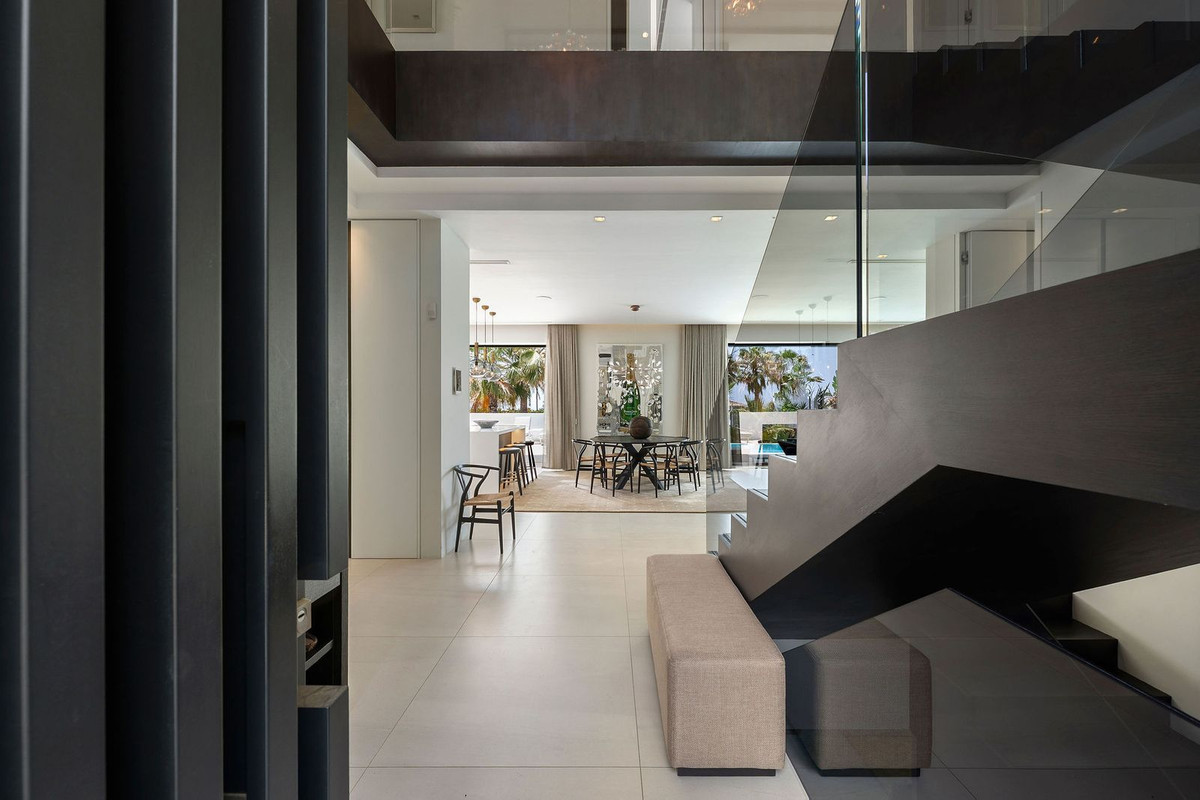 Villa for sale in Marbella
