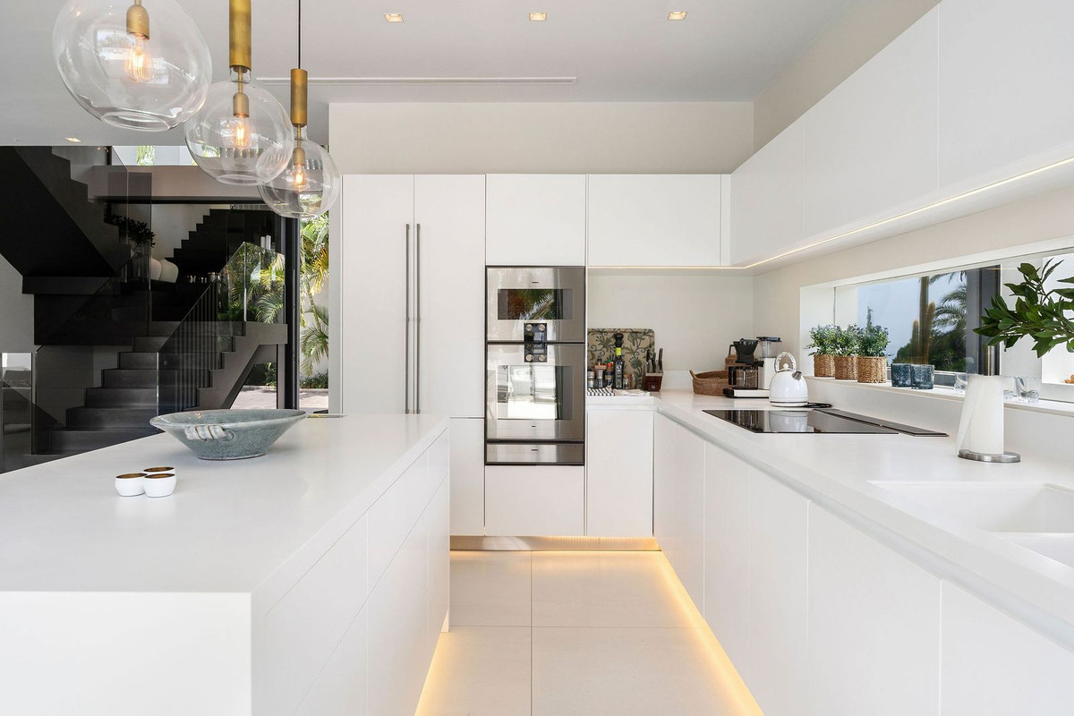 Villa for sale in Marbella