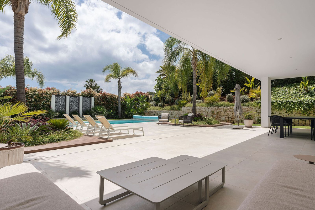 Villa for sale in Marbella