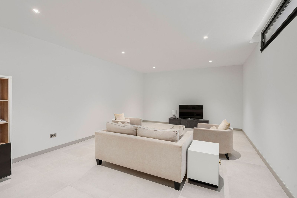 Villa for sale in Marbella