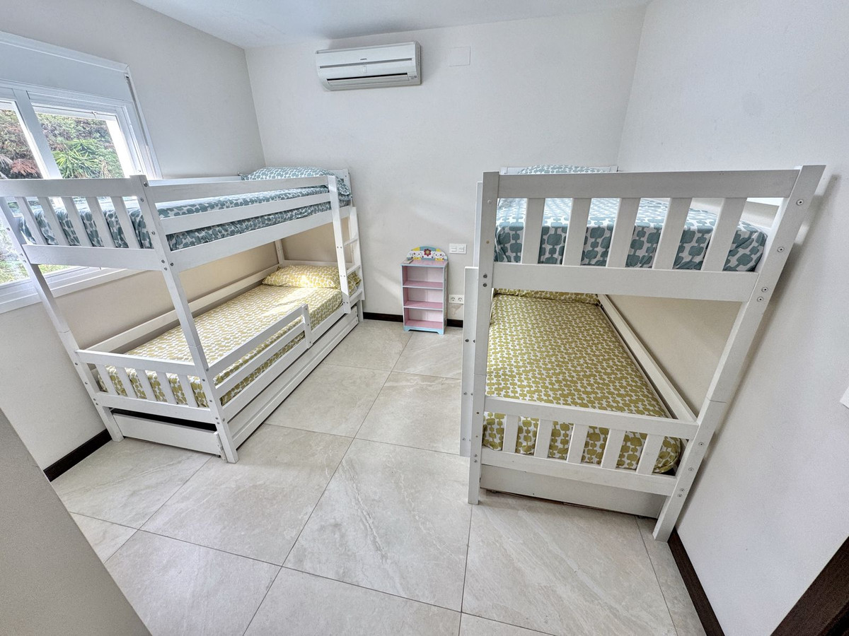 Villa for sale in Marbella
