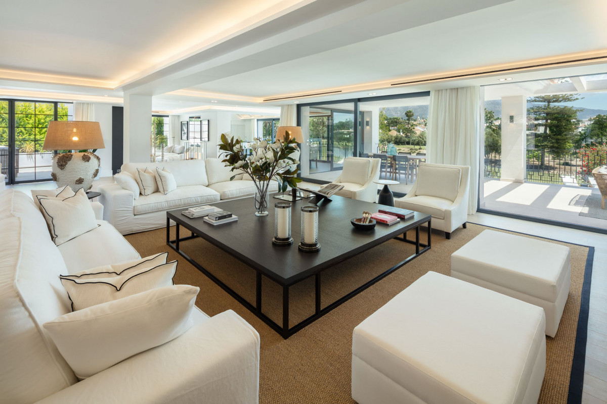 Villa for sale in Marbella