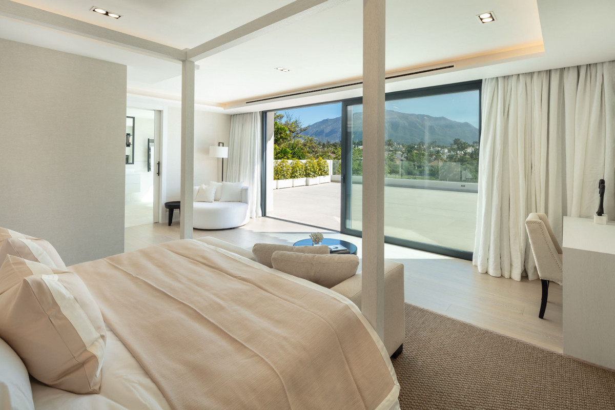 Villa for sale in Marbella