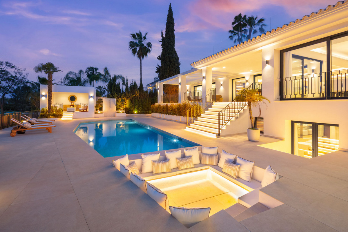Villa for sale in Marbella