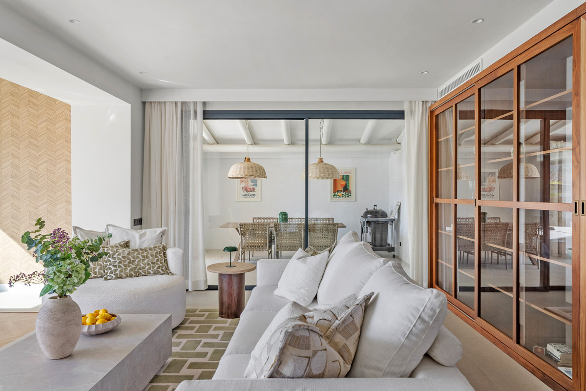 Villa for sale in Marbella