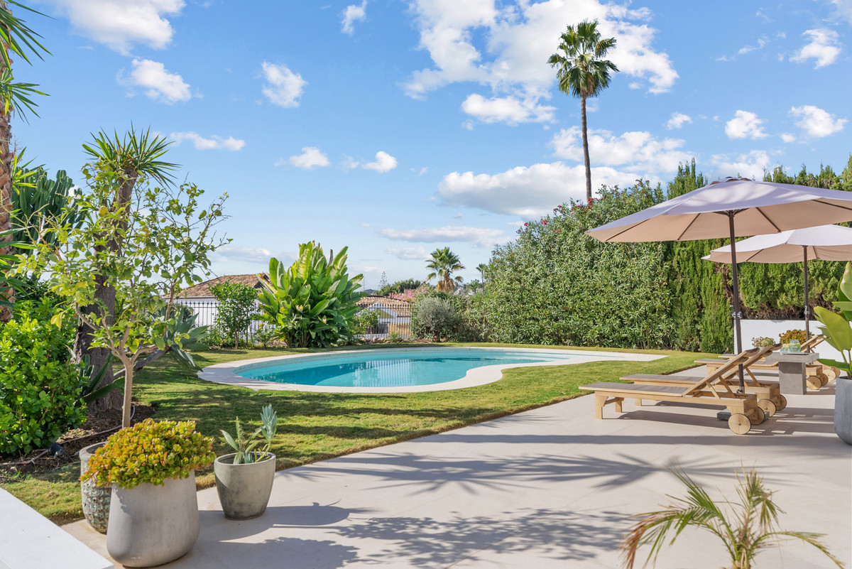 Villa for sale in Marbella