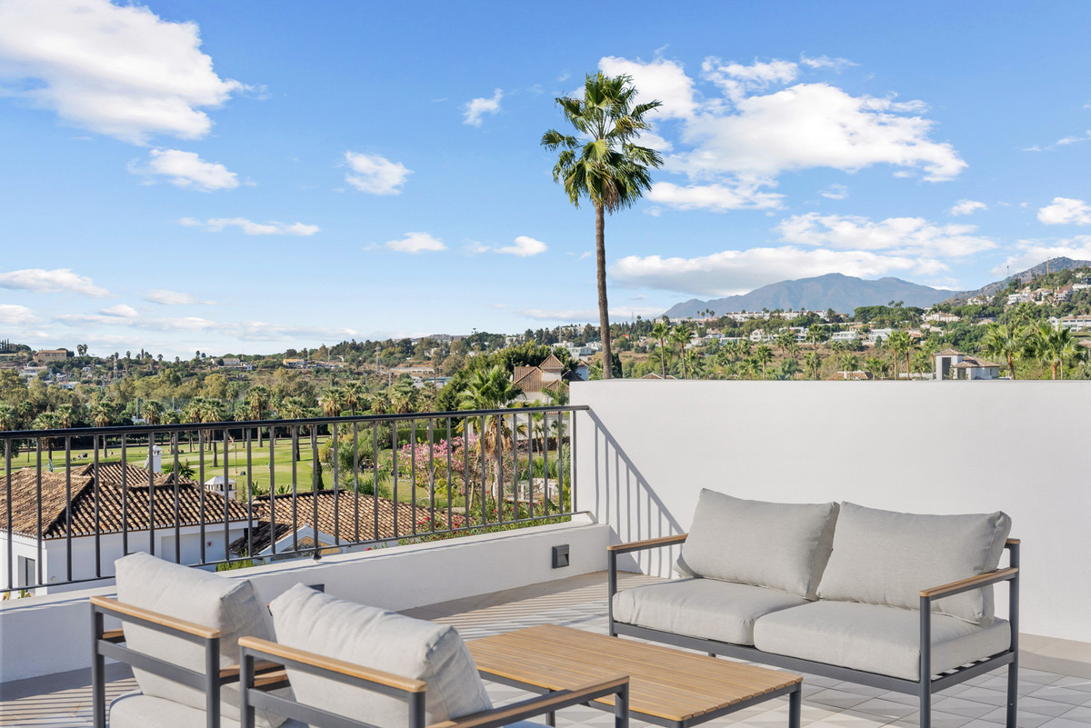 Villa for sale in Marbella