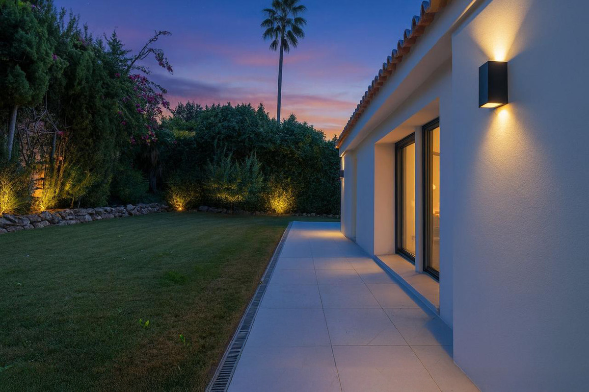 Villa for sale in Marbella
