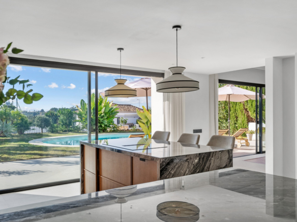 Villa for sale in Marbella