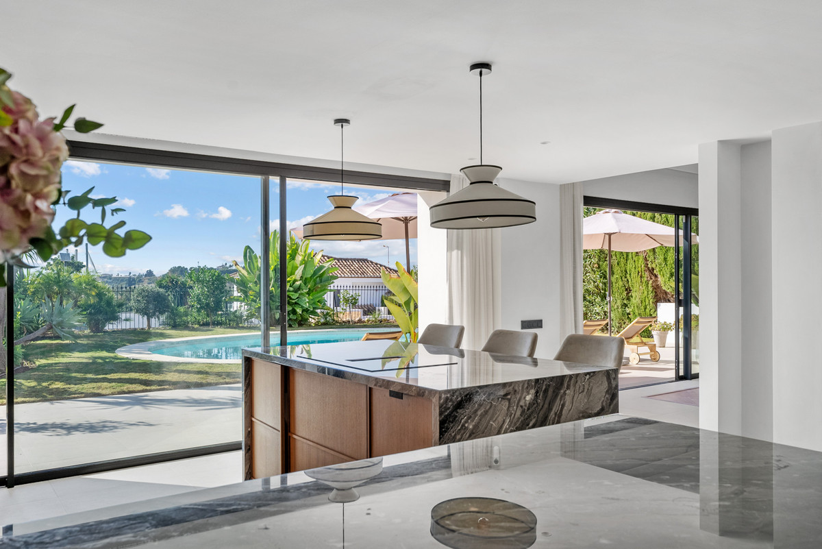 Villa for sale in Marbella