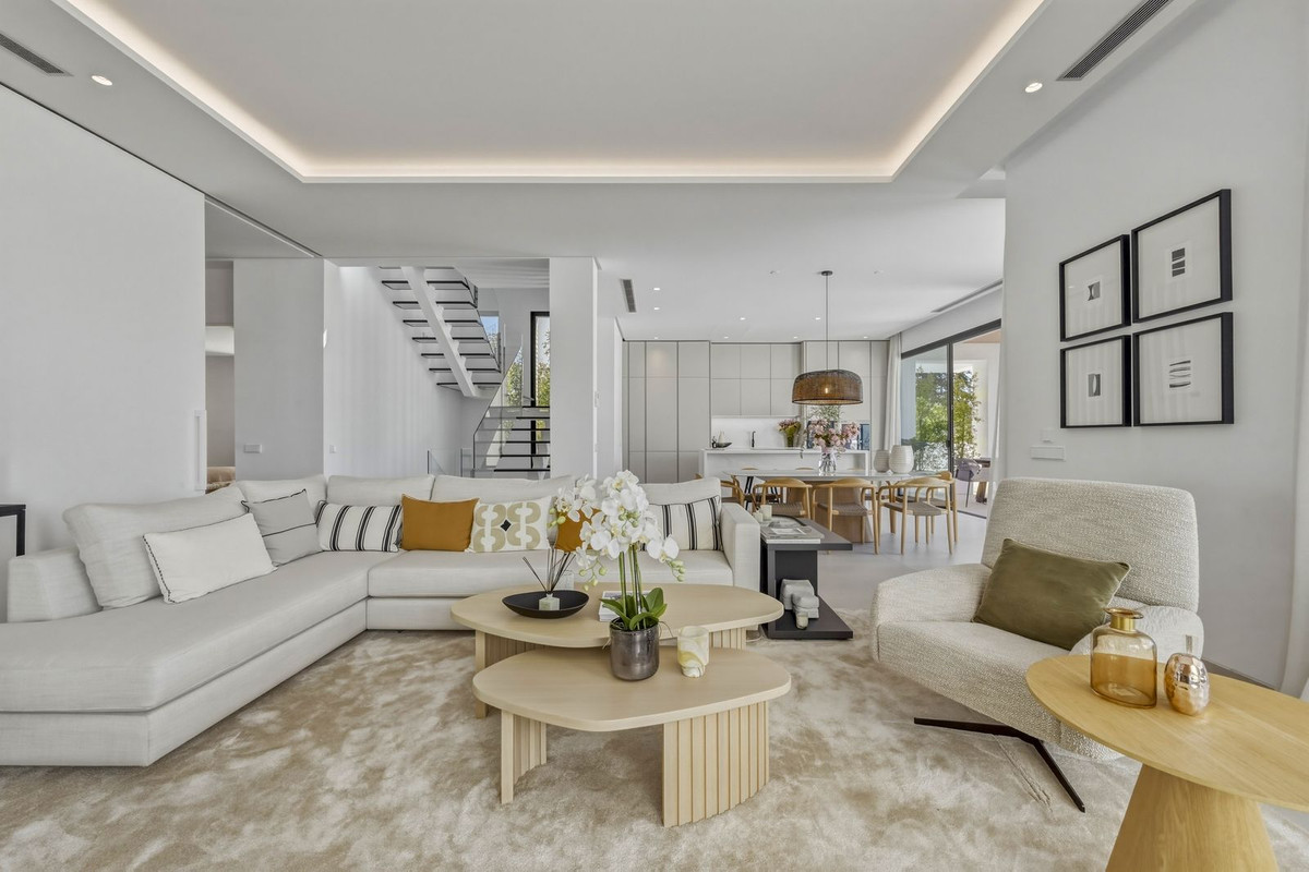 Villa for sale in Marbella