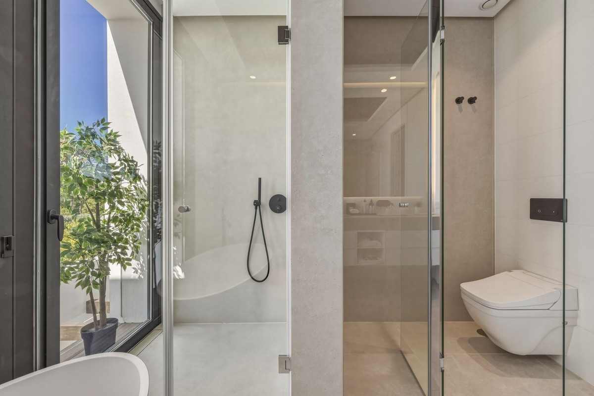 Villa for sale in Marbella