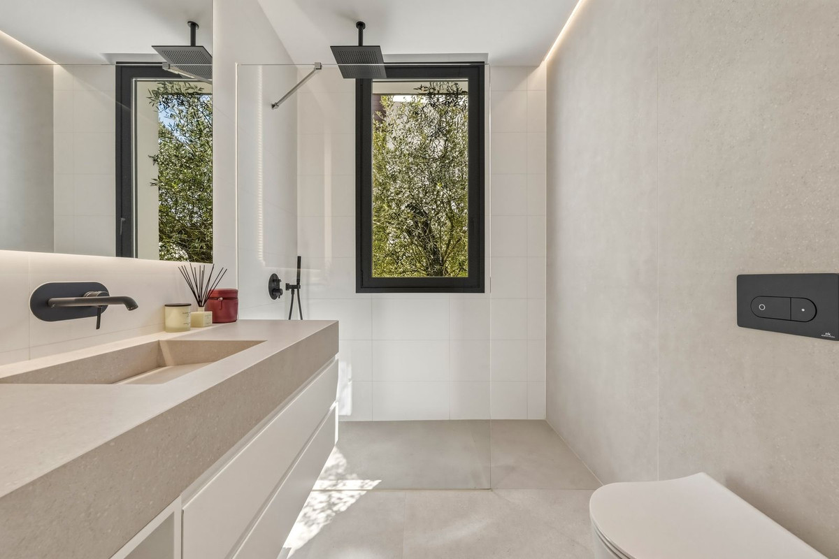 Villa for sale in Marbella