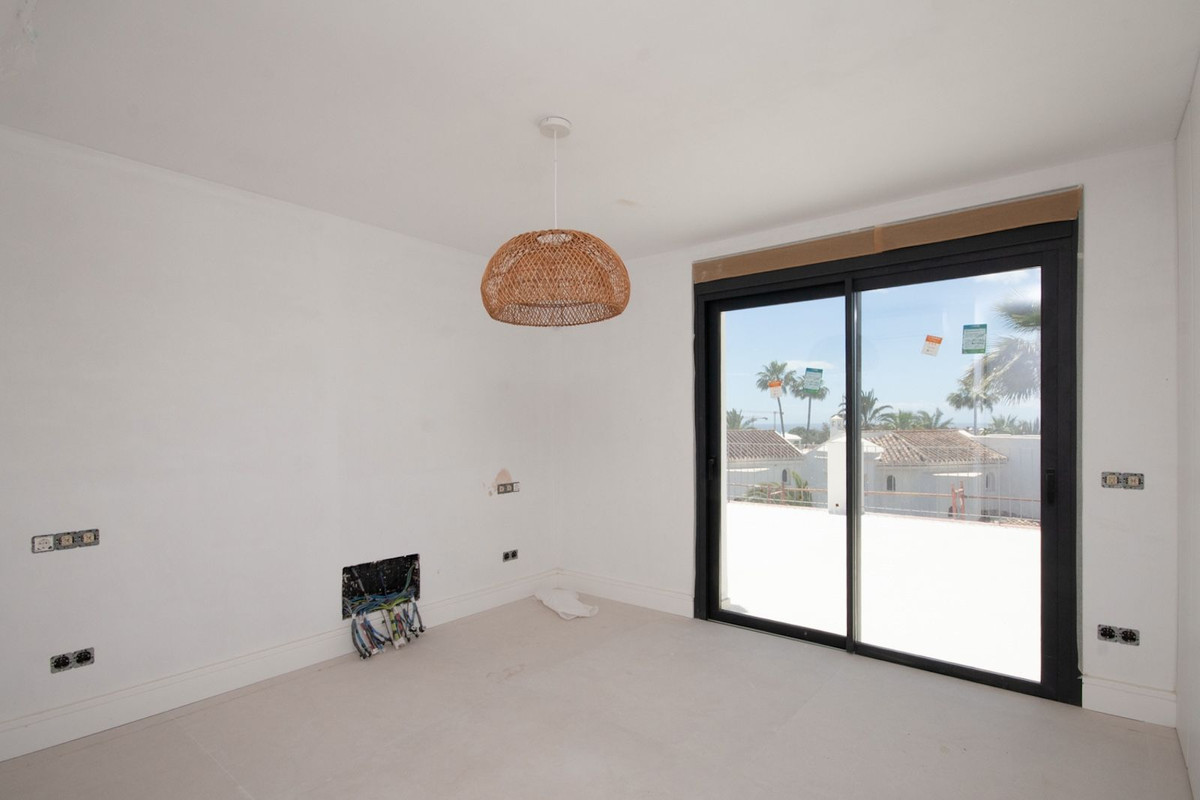 Villa for sale in Marbella