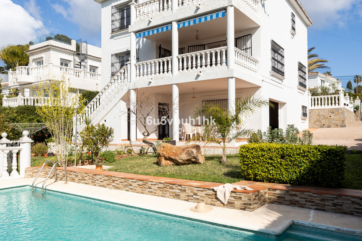 Villa for sale in Marbella