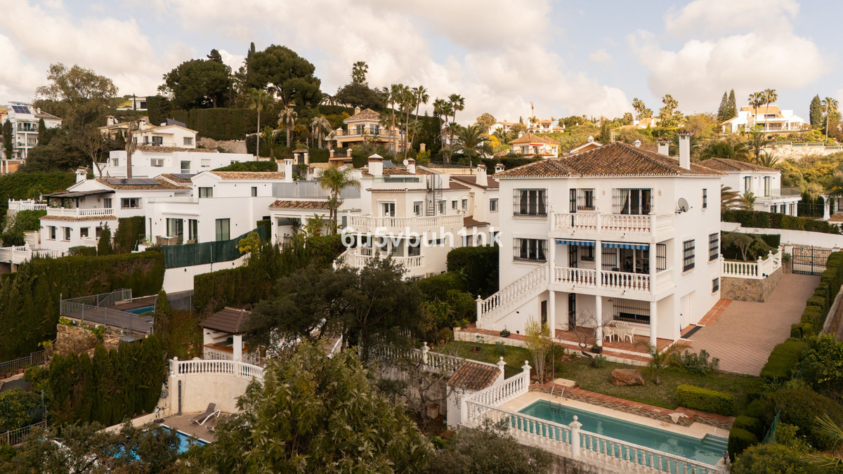 Villa for sale in Marbella