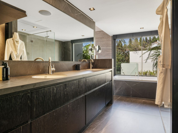 Villa til salg i Marbella