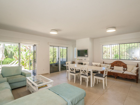 Villa for sale in Marbella
