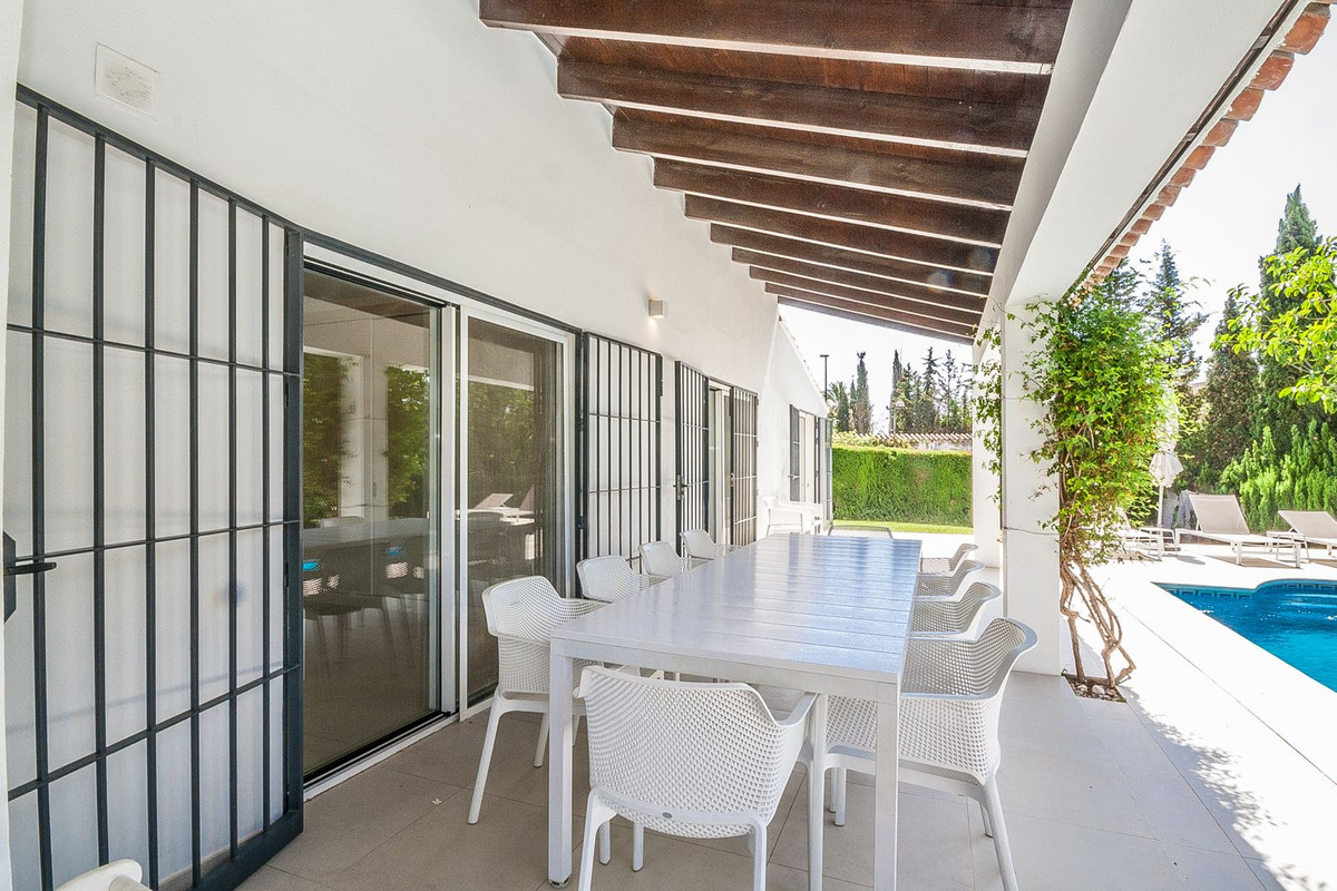 Villa for sale in Marbella
