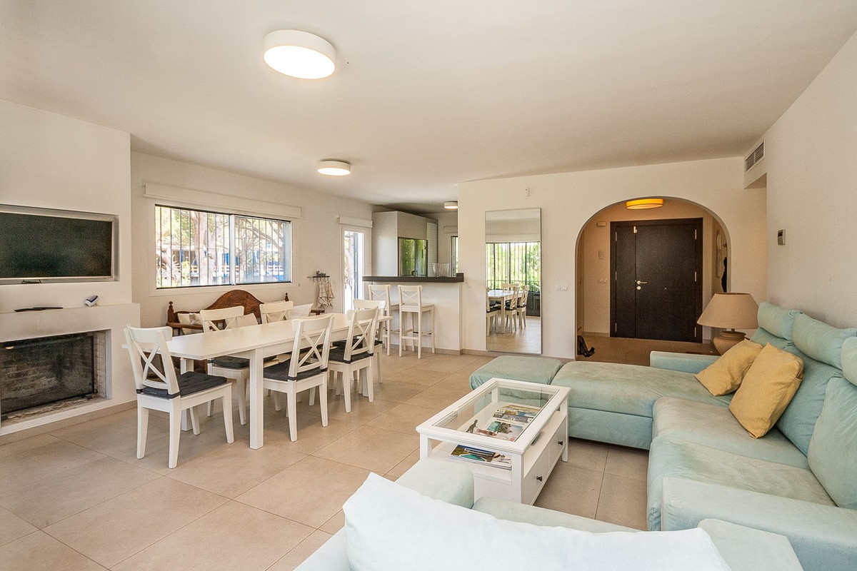 Villa for sale in Marbella