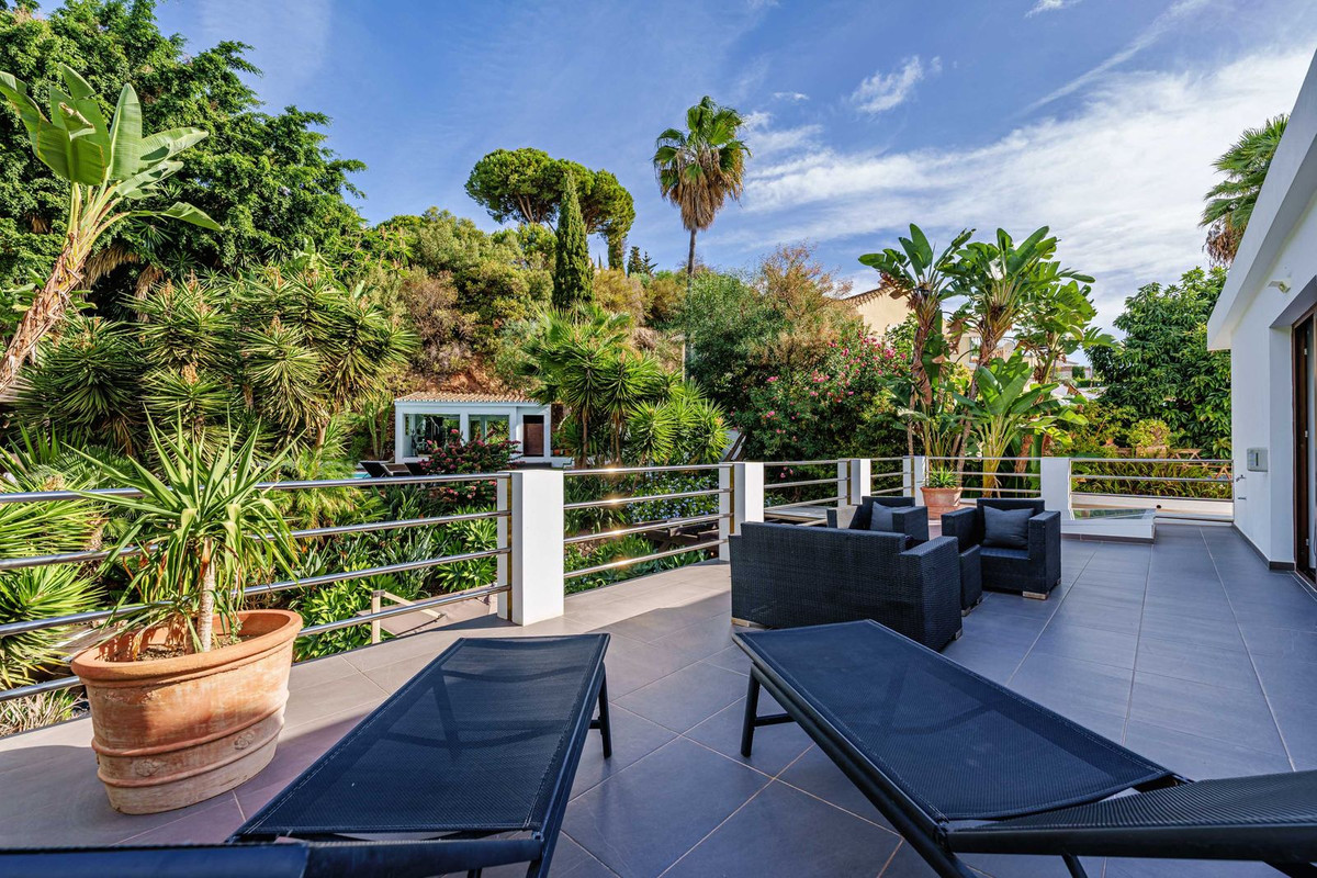 Villa for sale in Marbella