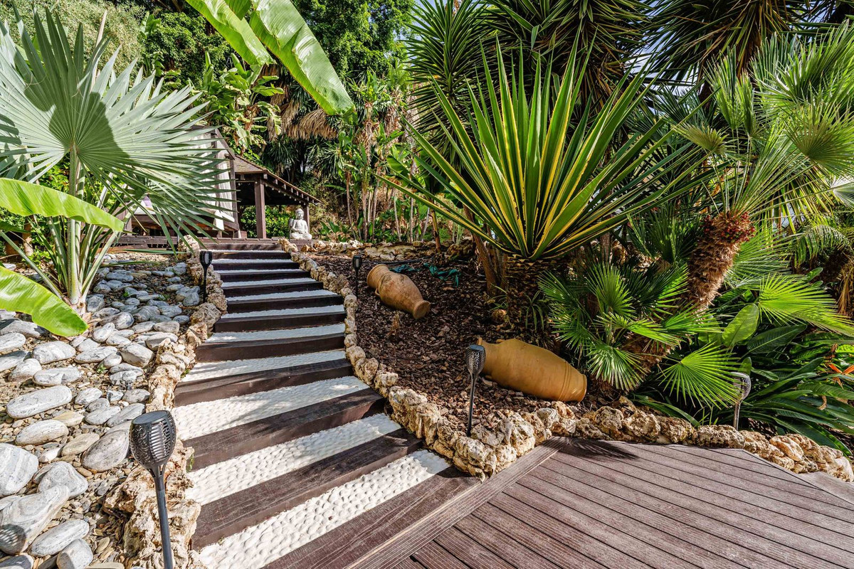Villa for sale in Marbella