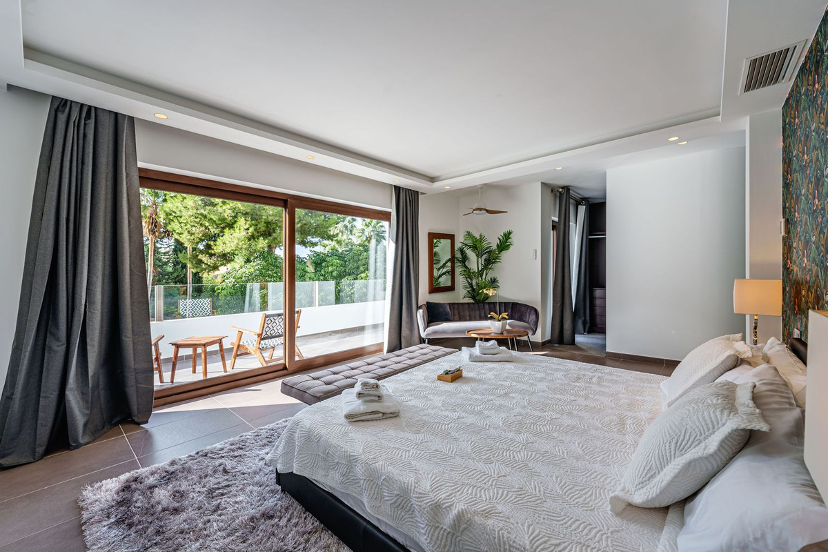 Villa for sale in Marbella