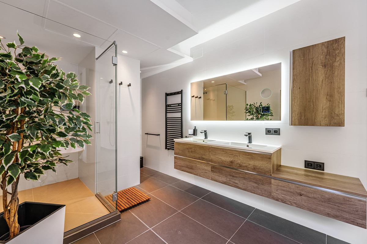 Villa for sale in Marbella