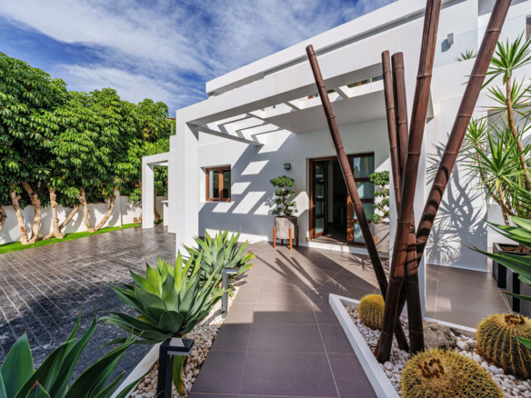 Villa for sale in Marbella