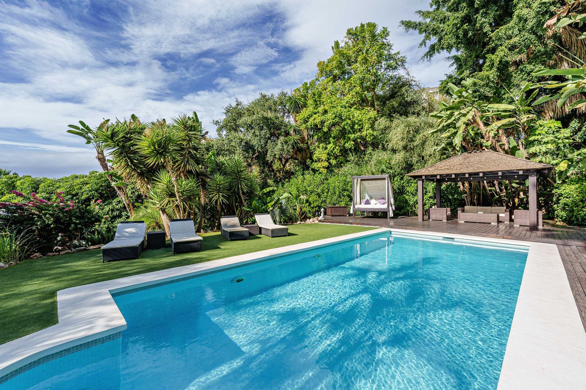 Villa for sale in Marbella
