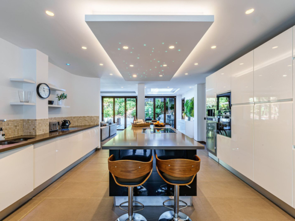 Villa for sale in Marbella