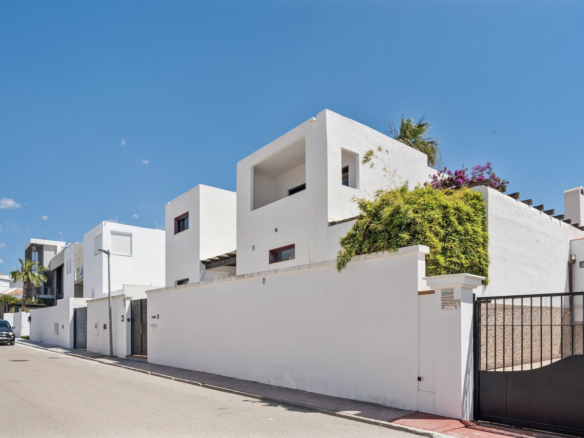 Villa for sale in Marbella