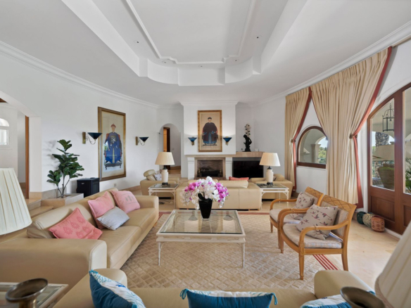 Villa for sale in Marbella