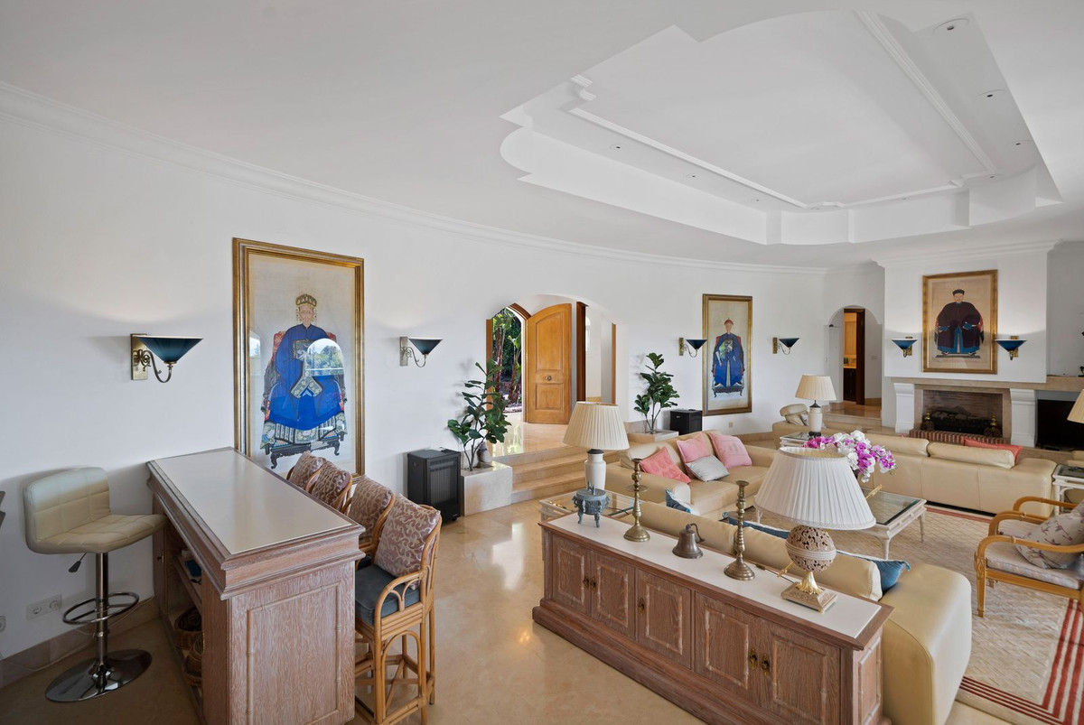 Villa for sale in Marbella