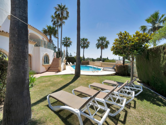 Villa for sale in Marbella