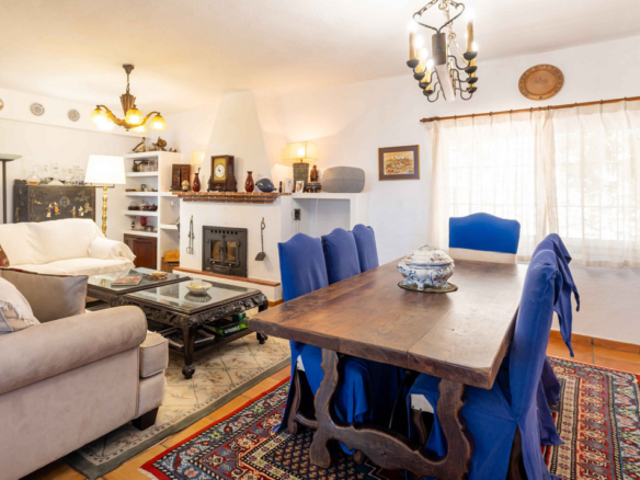 Villa for sale in Mijas