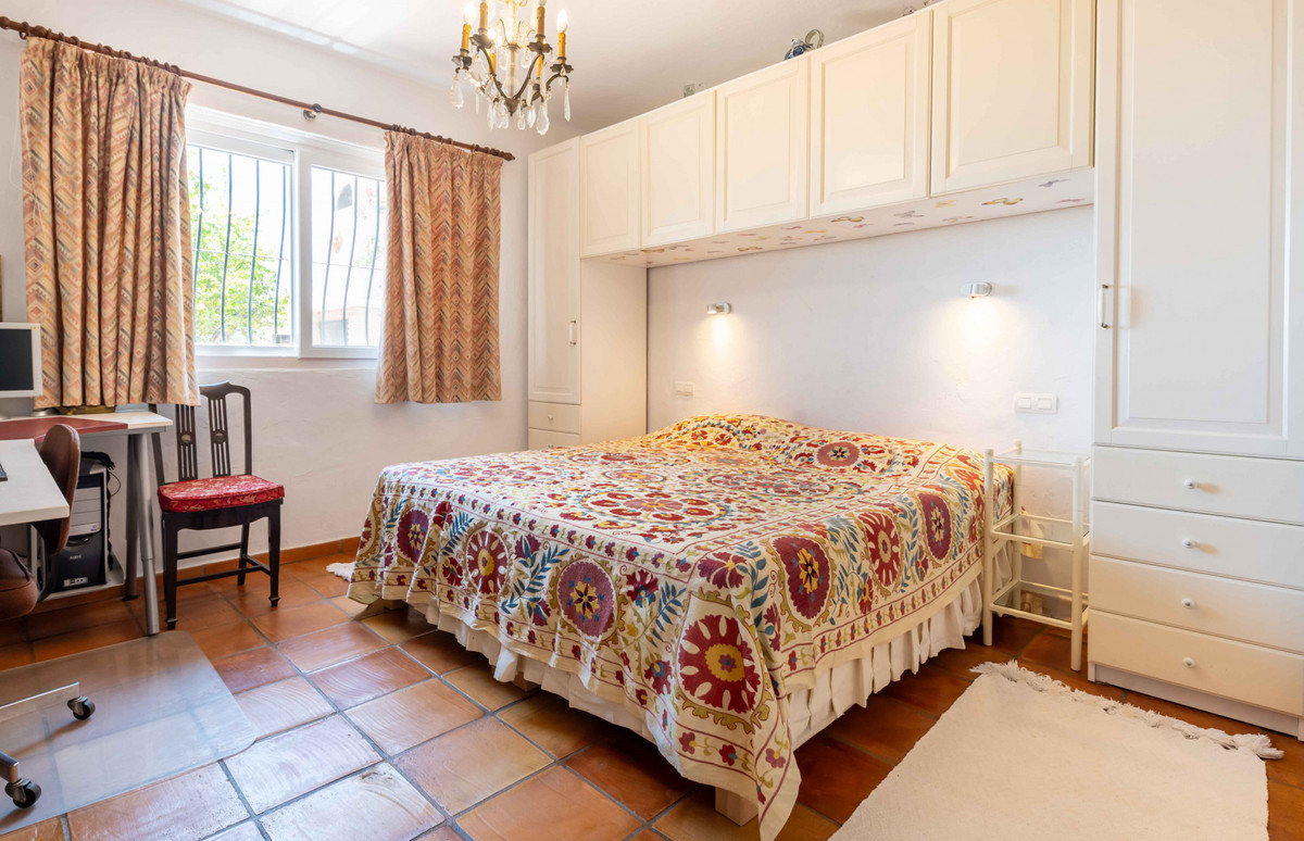 Villa for sale in Mijas