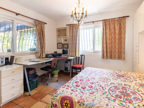 Villa for sale in Mijas