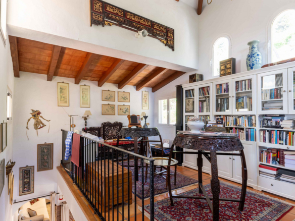 Villa for sale in Mijas