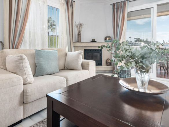 Villa for sale in Mijas