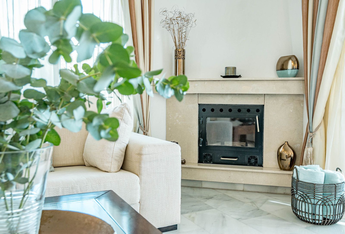 Villa for sale in Mijas