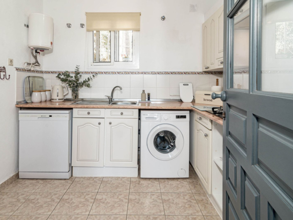 Villa for sale in Mijas