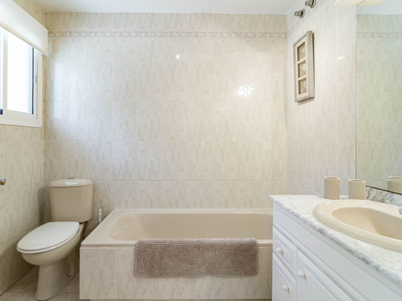 Villa for sale in Mijas