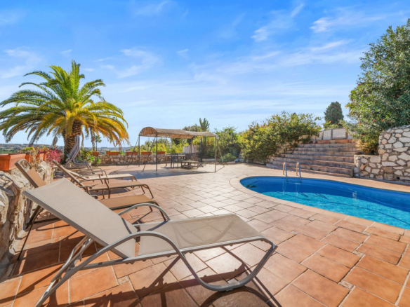 Villa for sale in Mijas