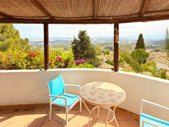 Villa for sale in Mijas
