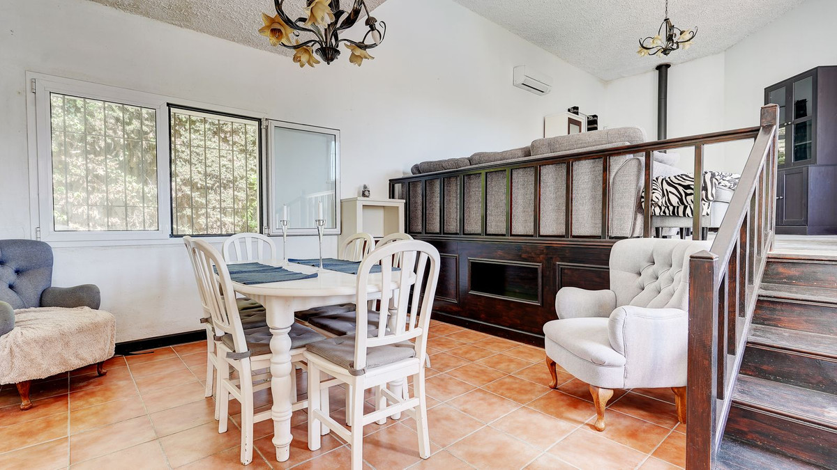 Villa for sale in Mijas