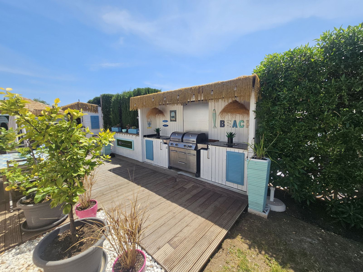 Villa for sale in Mijas