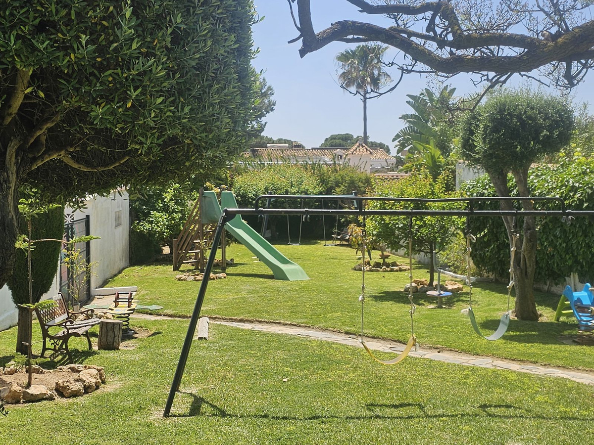 Villa for sale in Mijas
