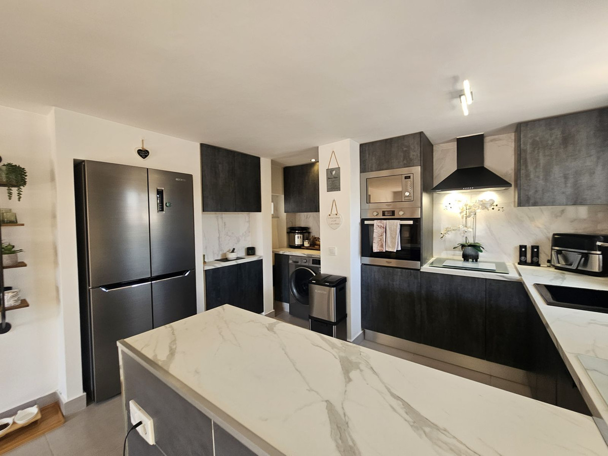 Villa for sale in Mijas
